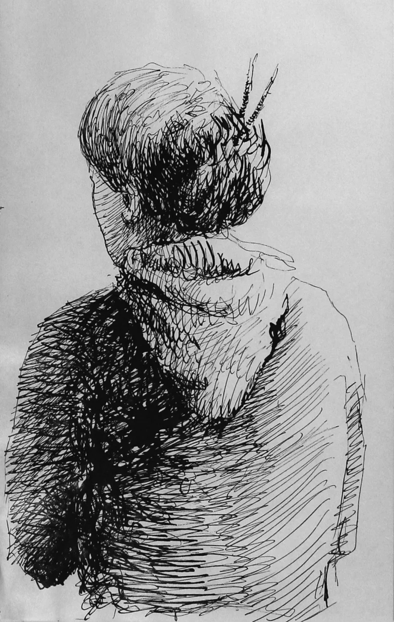 Muchacha de espalda con horquillas.